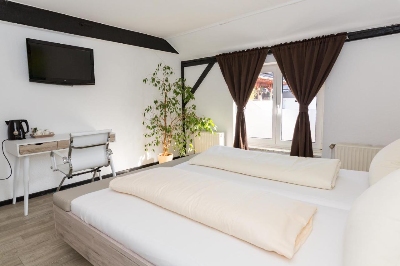 ลันด์เฮาส์ โพลโฮฟ Hotel โคโลญ ภายนอก รูปภาพ